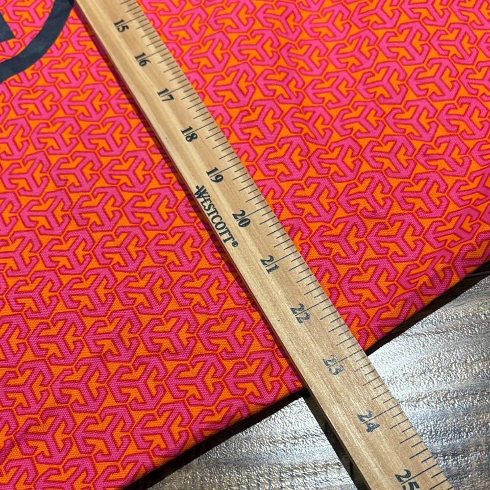Tory Burch Red Patterned Bag - Picture 6 of 7